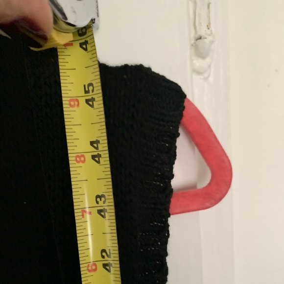 Woman’s Rib-Knit Sleeveless Duster Vest - Picture 3 of 9